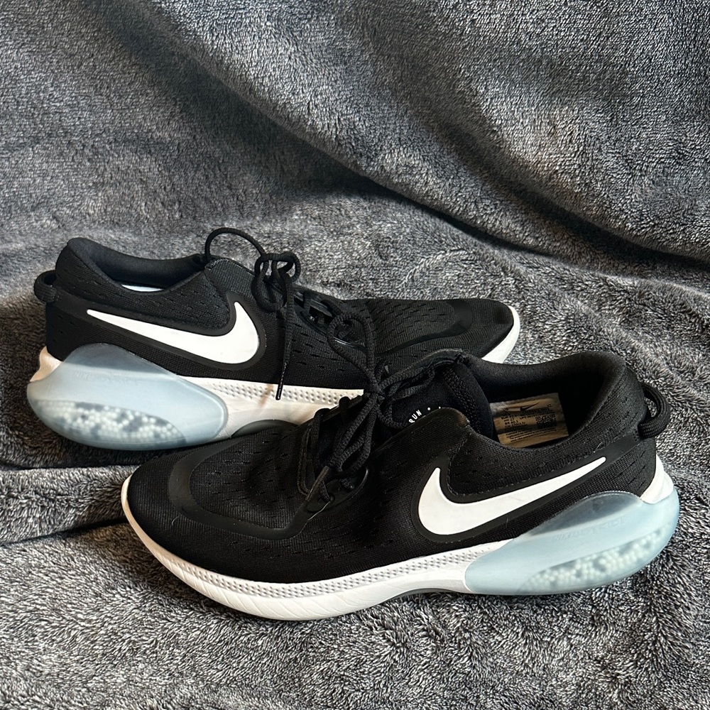 Nike Black and White Sneakers